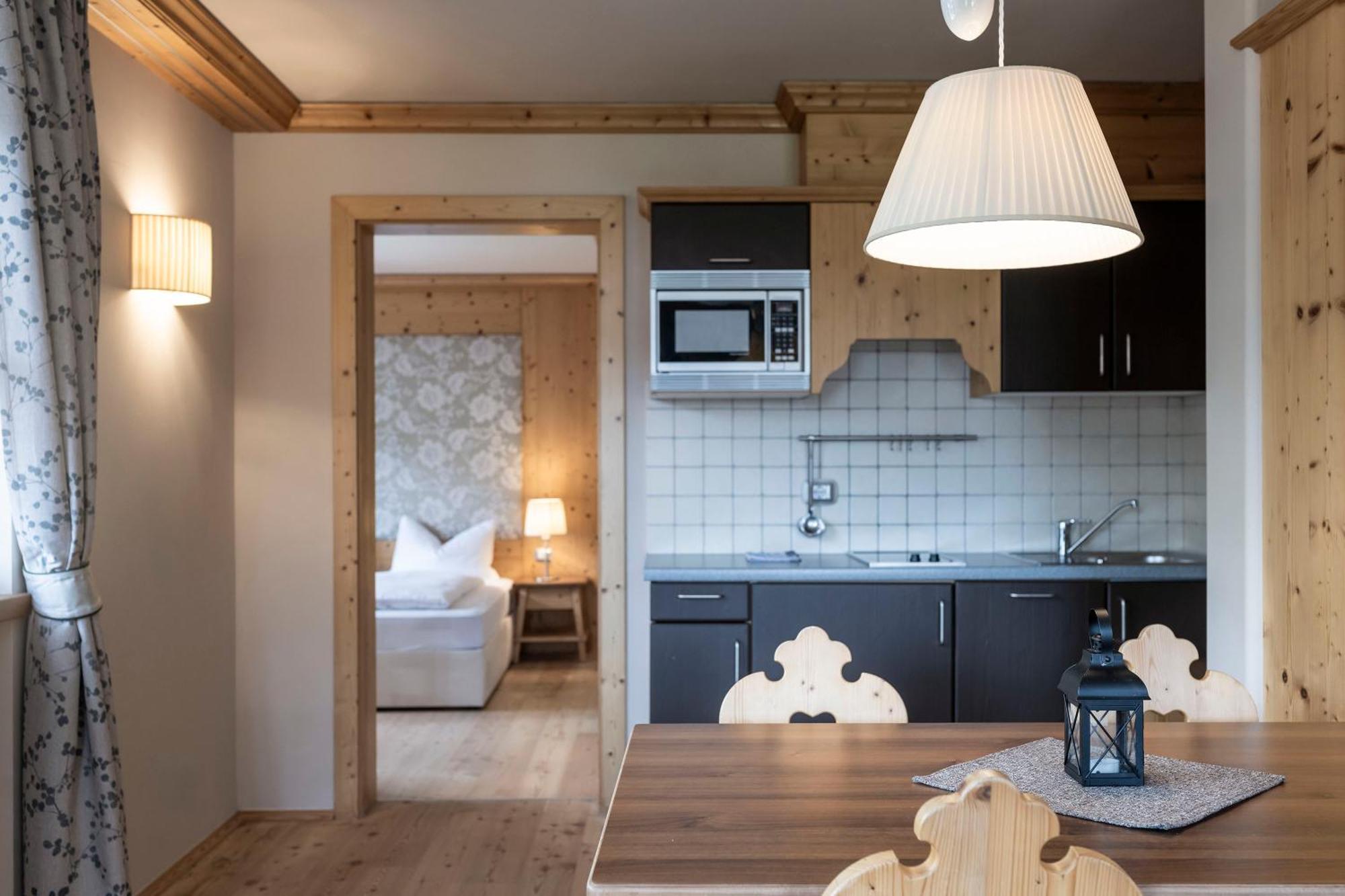 Post Alpina - Family Mountain Aparthotel San Candido